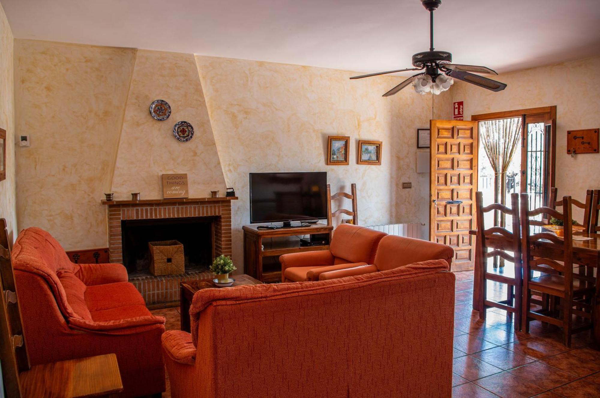 Casa Rural La Escuela Caravaca การาวากา เดลา กรูซ ภายนอก รูปภาพ
