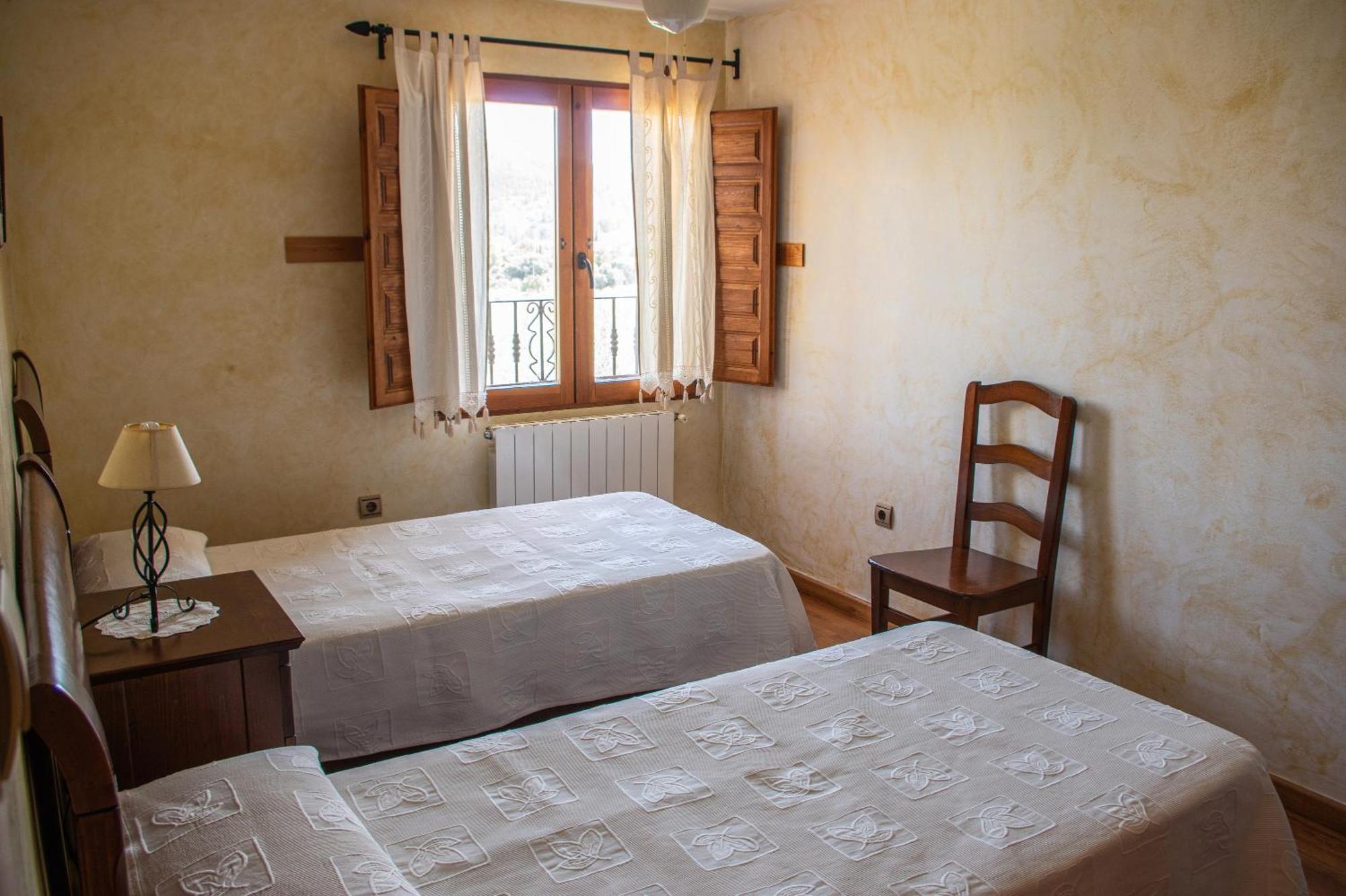Casa Rural La Escuela Caravaca การาวากา เดลา กรูซ ภายนอก รูปภาพ
